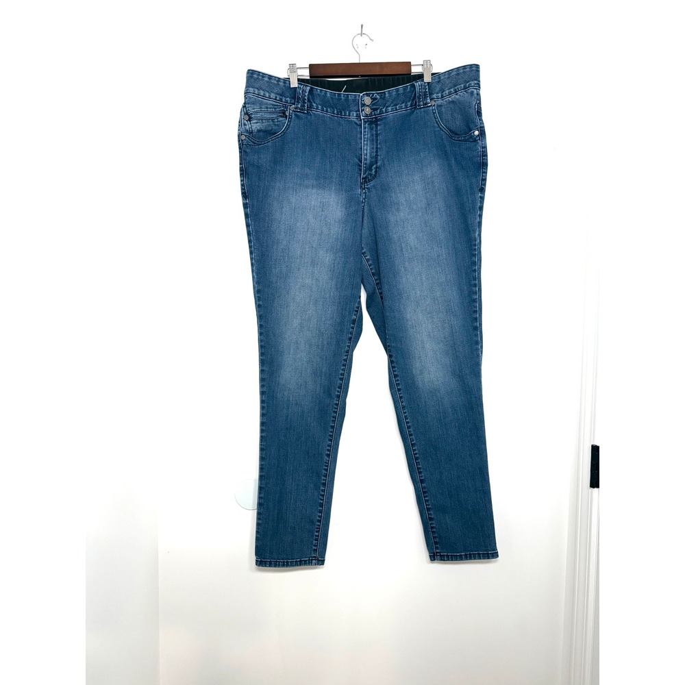Lane Bryant Women's 22 Tall Straight Leg Stretch Jeans Medium Wash